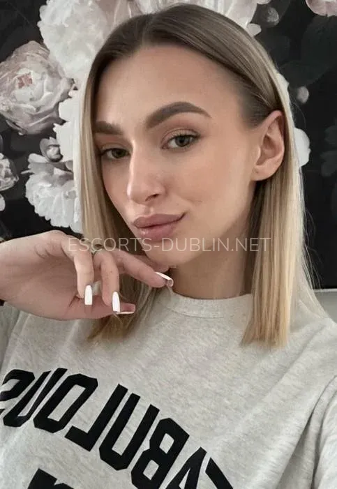 Photo of Carina - escort girl in Dublin 6