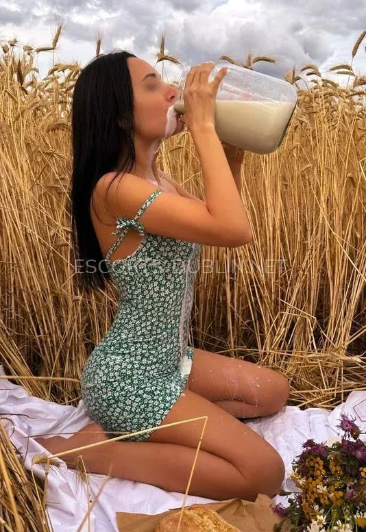 Photo of Veronica - escort girl in Dublin 6