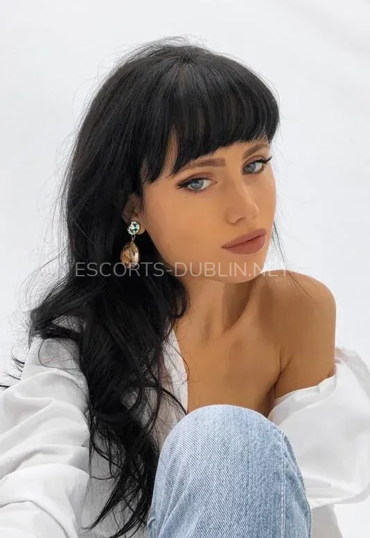 Photo of Natalie - escort girl in Dublin 3