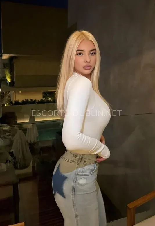 Photo of Aisia - escort girl in Dublin 1
