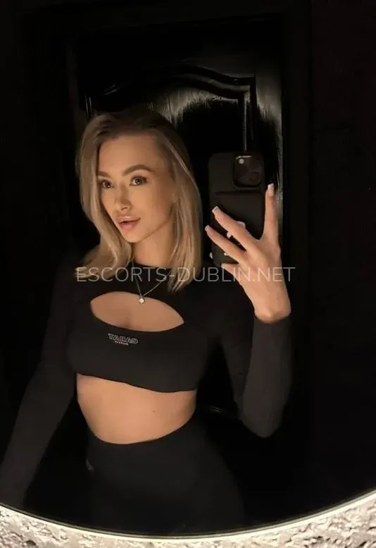 Photo of Carina - escort girl in Dublin 10