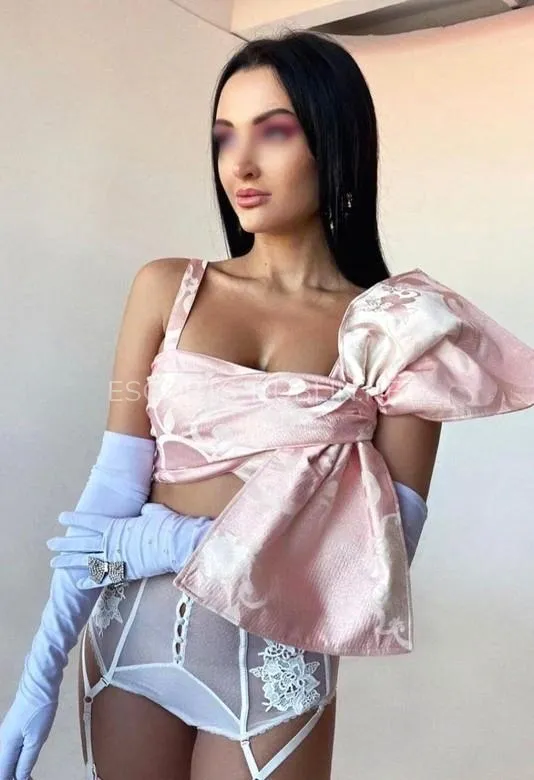 Photo of Veronica - escort girl in Dublin - Dundrum