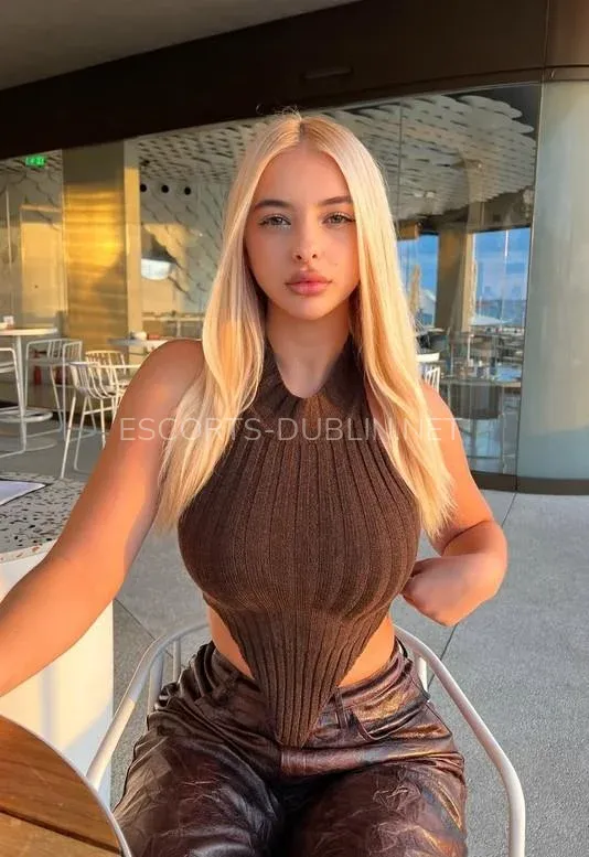 Photo of Aisia - escort girl in Dublin 6