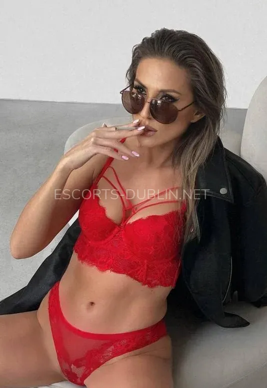 Photo of Ellie - escort girl in Dublin 3