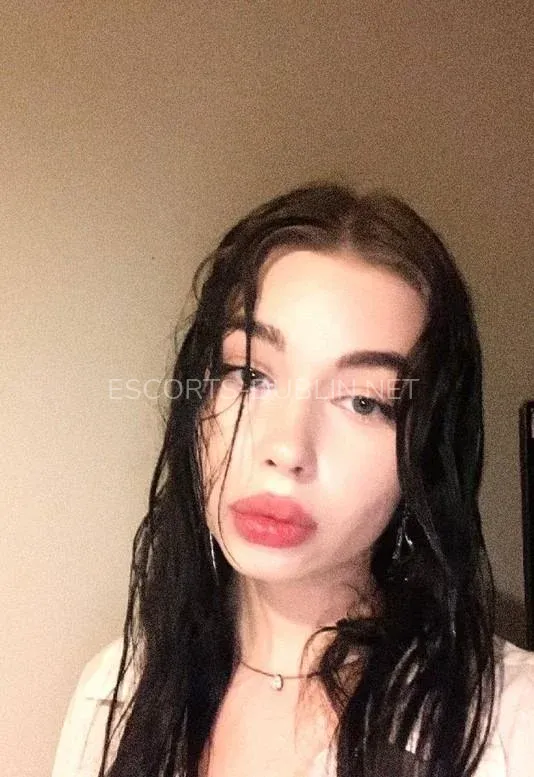 Photo of Lavinia - escort girl in Dublin 1