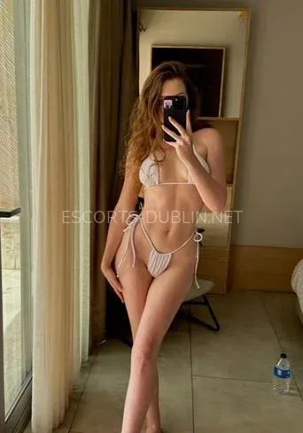 Photo of Aubrey - escort girl in Dublin 3